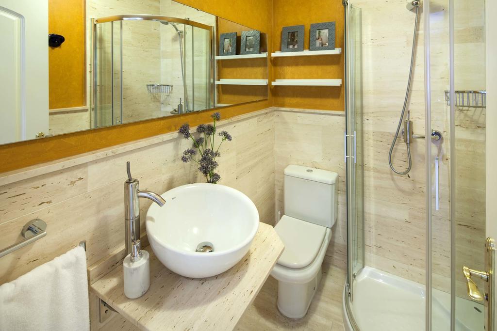 Inmalaga Catedral 1 Apartment ภายนอก รูปภาพ
